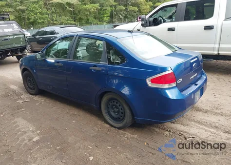2008 Ford Focus S z USA, uszkodzony, nr VIN 1FAHP34NX8W255744